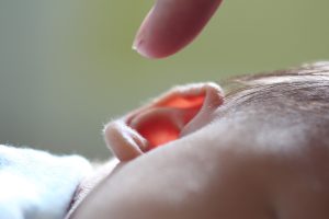 Τα παιδιά με πρόβλημα στα αυτάκια τους